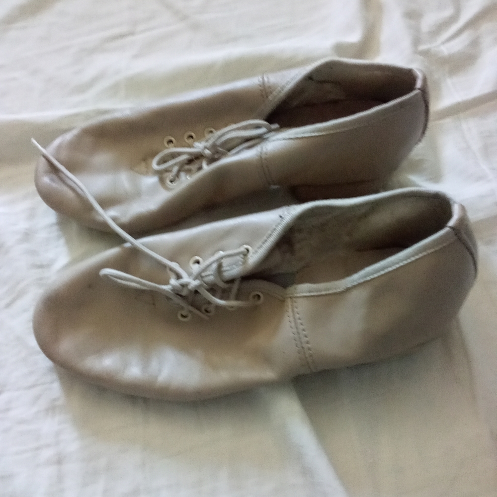 girls tap shoes